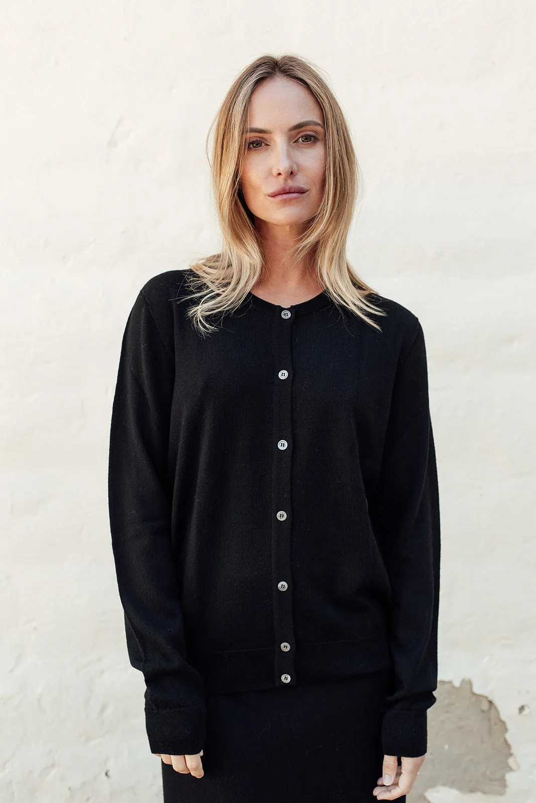 Classic Merino Cardigan - Black