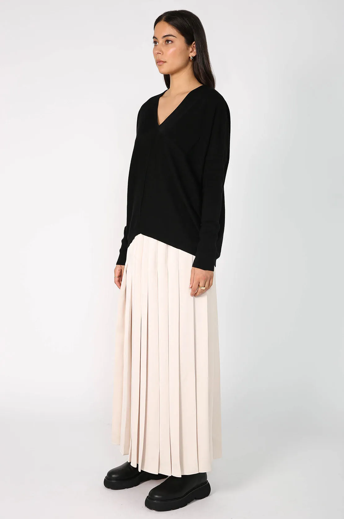 step sweater / black